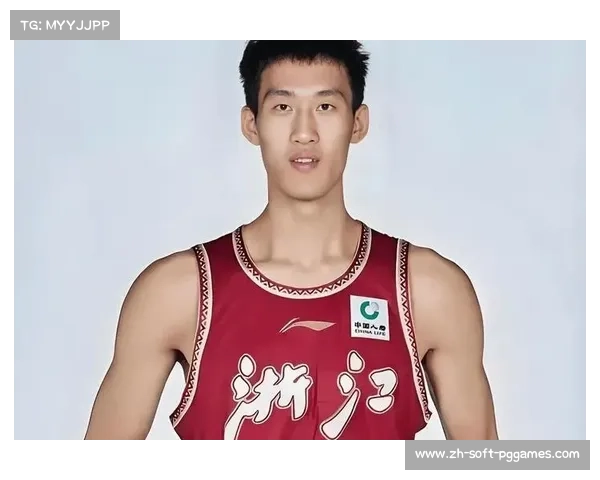 浙江队引进欧洲后卫，传球视野提升球队进攻